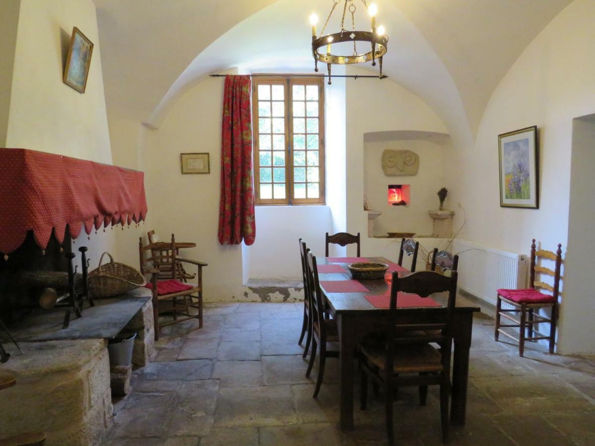 Le Presbytere De Montaigut Montégut Eksteriør billede